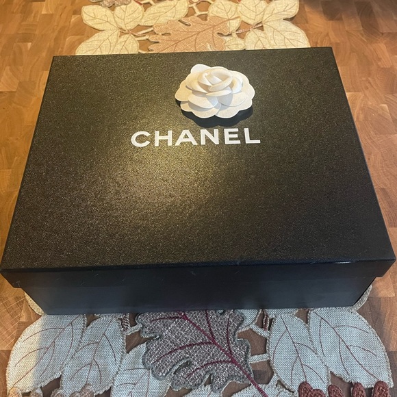 Chanel Calfskin Quilted Black Sandals Wedge 4.5 inches Shoes size 8 or 39 New - Picture 1 of 10